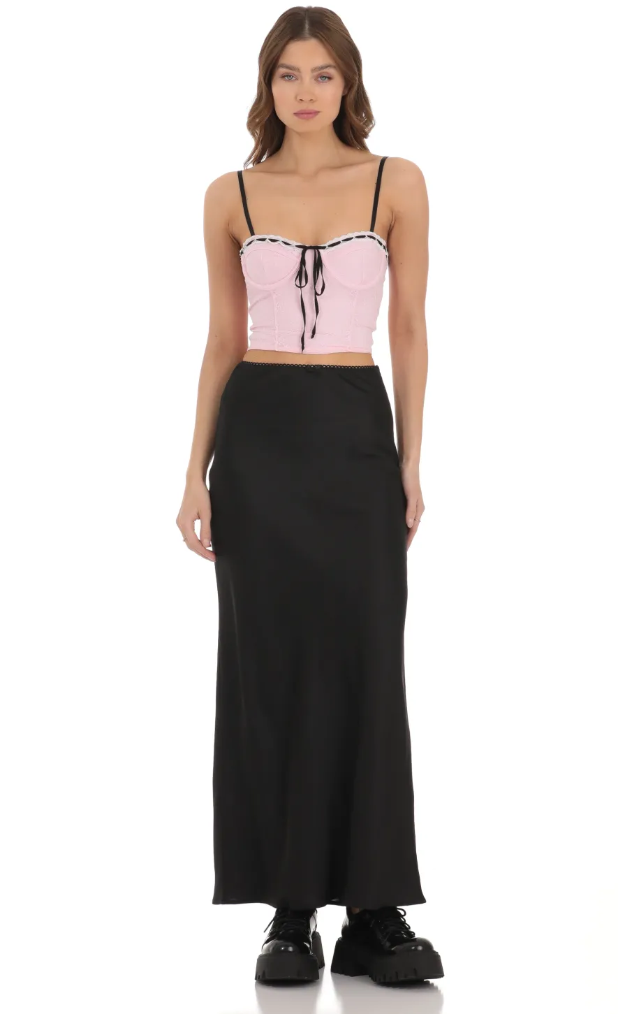 LUCY IN THE SKY Tops^Black Ribbon Lace Crop Top In Pink