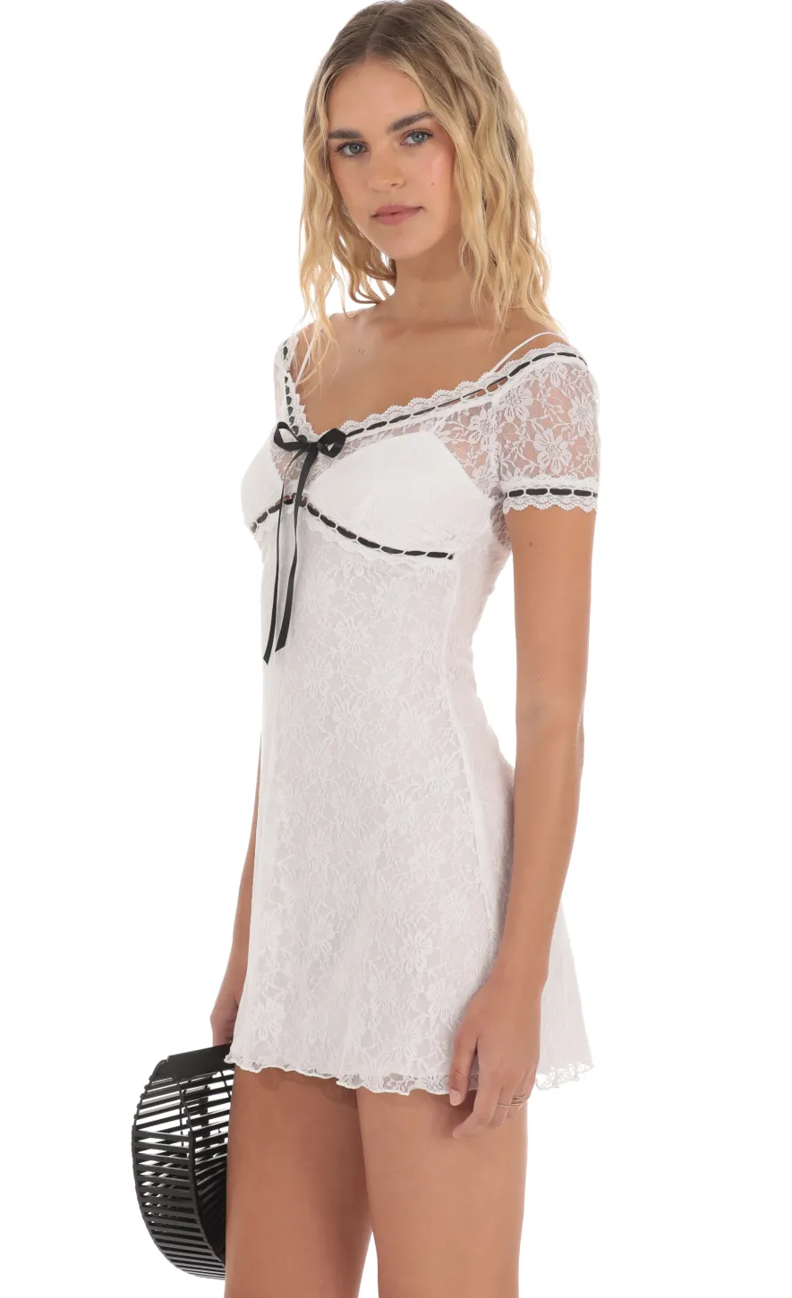 LUCY IN THE SKY Mini Dresses^Black Ribbon Lace Dress In White