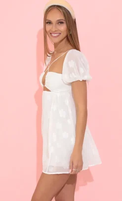 LUCY IN THE SKY Mini Dresses^Chiffon Puff Sleeve Dress In White