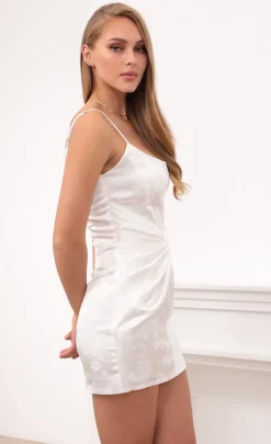 LUCY IN THE SKY Mini Dresses^Draped Front Dress In White Floral