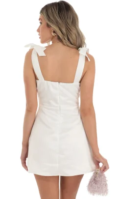 LUCY IN THE SKY Mini Dresses^Dress In White Satin