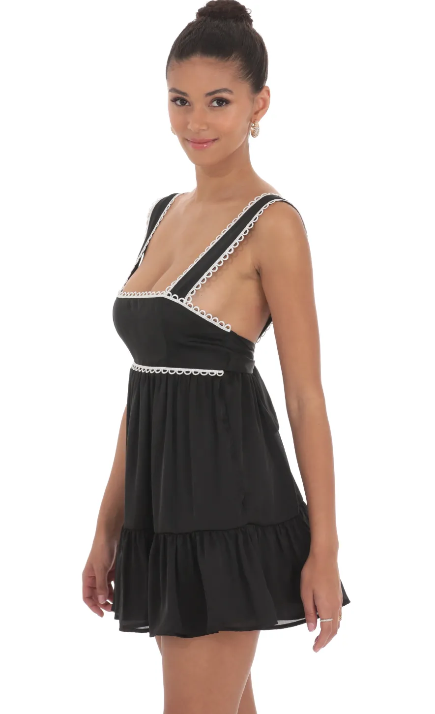 LUCY IN THE SKY Mini Dresses^Embroidered Trim Babydoll Dress In Black