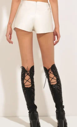 LUCY IN THE SKY Skirts|Shorts^Faux Leather Skort In Ivory