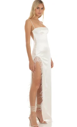 LUCY IN THE SKY Maxi Dresses^Feathered Maxi Dress In White