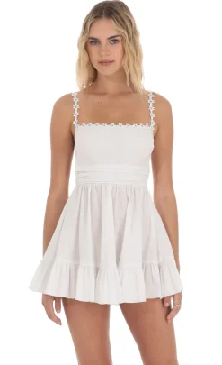 LUCY IN THE SKY Mini Dresses^Floral Embroidered A-line Dress In White