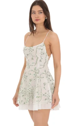 LUCY IN THE SKY Mini Dresses^Floral Embroidered Dress In White