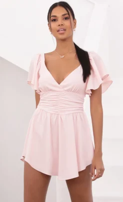 LUCY IN THE SKY Mini Dresses^Flutter Sleeved Dress In Baby Pink