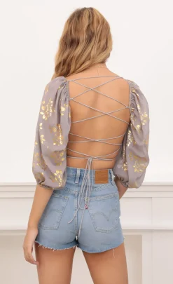 LUCY IN THE SKY Tops^Gold Floral Puff Sleeve Top In Grey