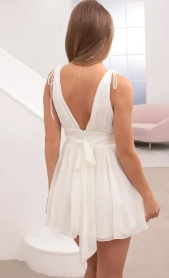 LUCY IN THE SKY Mini Dresses^Ivory Chiffon Dress