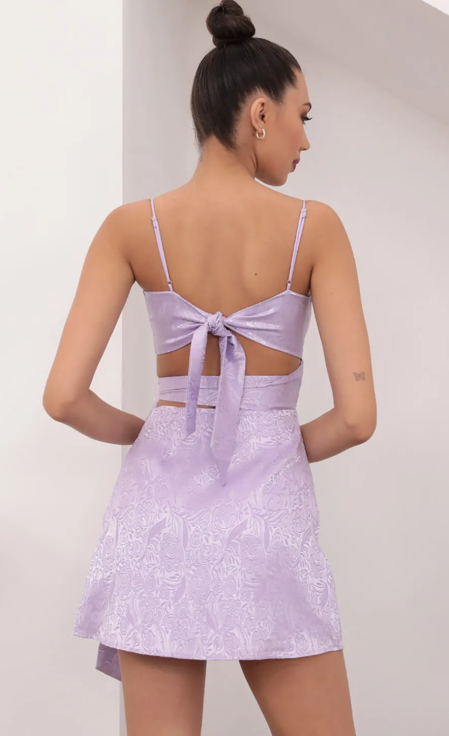 LUCY IN THE SKY Mini Dresses^Jacquard Cutout Tie Dress In Lavender