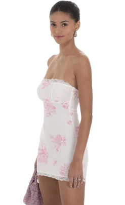 LUCY IN THE SKY Mini Dresses^Mesh Floral Lace Strapless Bodycon Dress In White