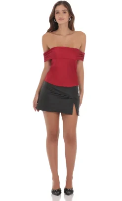 LUCY IN THE SKY Tops^Off Shoulder Satin Top In Red