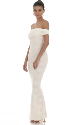 LUCY IN THE SKY Maxi Dresses^Off Shoulder Sheer Lace Maxi Dress In Cream