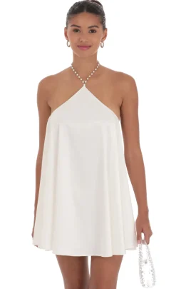 LUCY IN THE SKY Mini Dresses^Pearl Halter Shift Dress In White