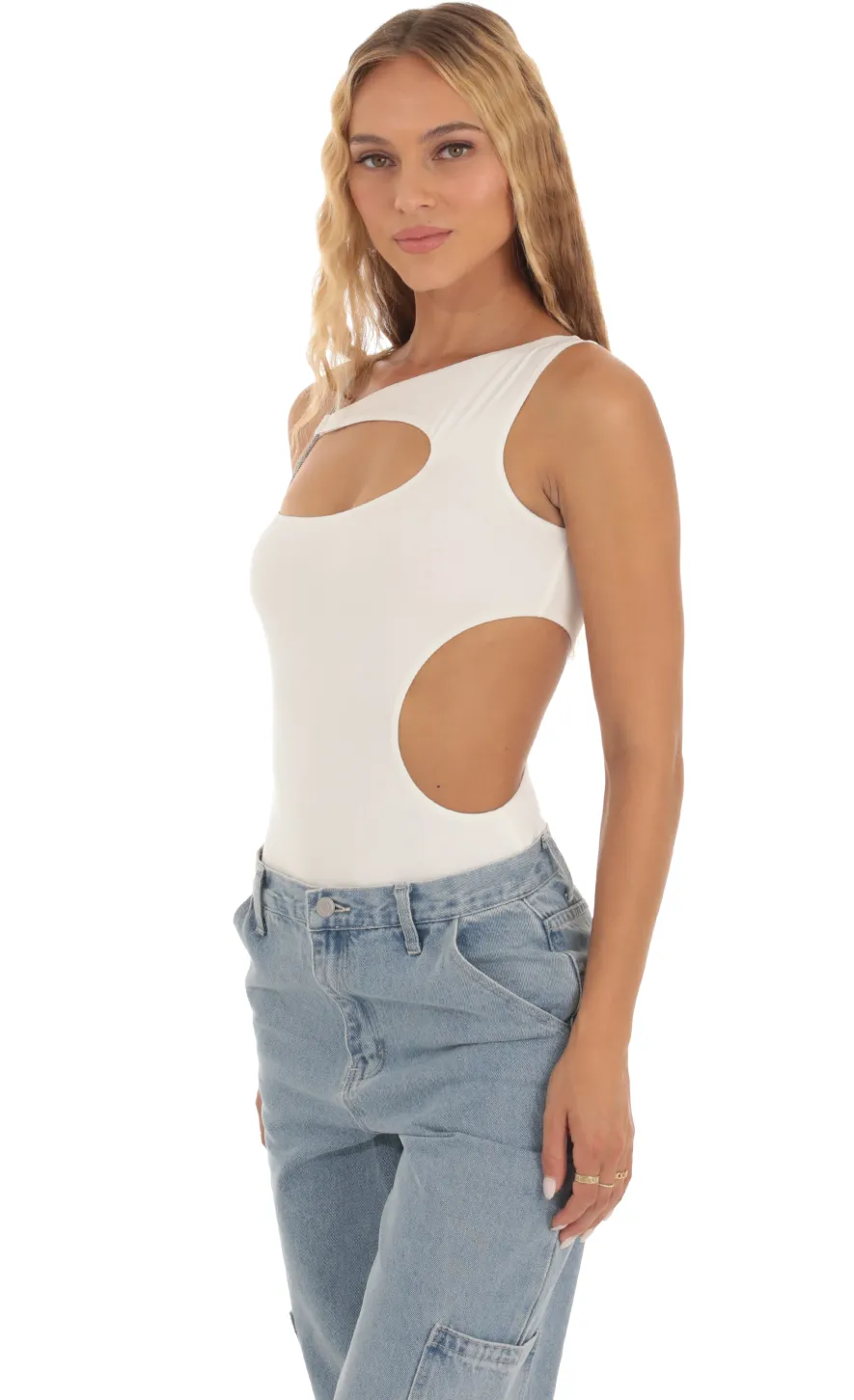 LUCY IN THE SKY Bodysuits^Rhinestone Cutout Bodysuit In White