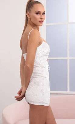 LUCY IN THE SKY Mini Dresses^Ruched Front Dress In White Velvet