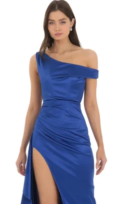 LUCY IN THE SKY Maxi Dresses^Satin Off Shoulder Maxi Dress In Blue