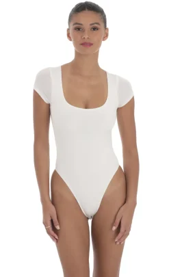 LUCY IN THE SKY Bodysuits^Short Sleeve High Thigh Bodysuit In White