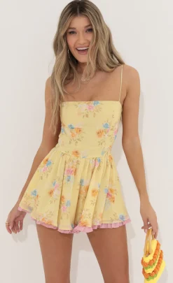 LUCY IN THE SKY Rompers^Square Neck Floral Romper In Yellow