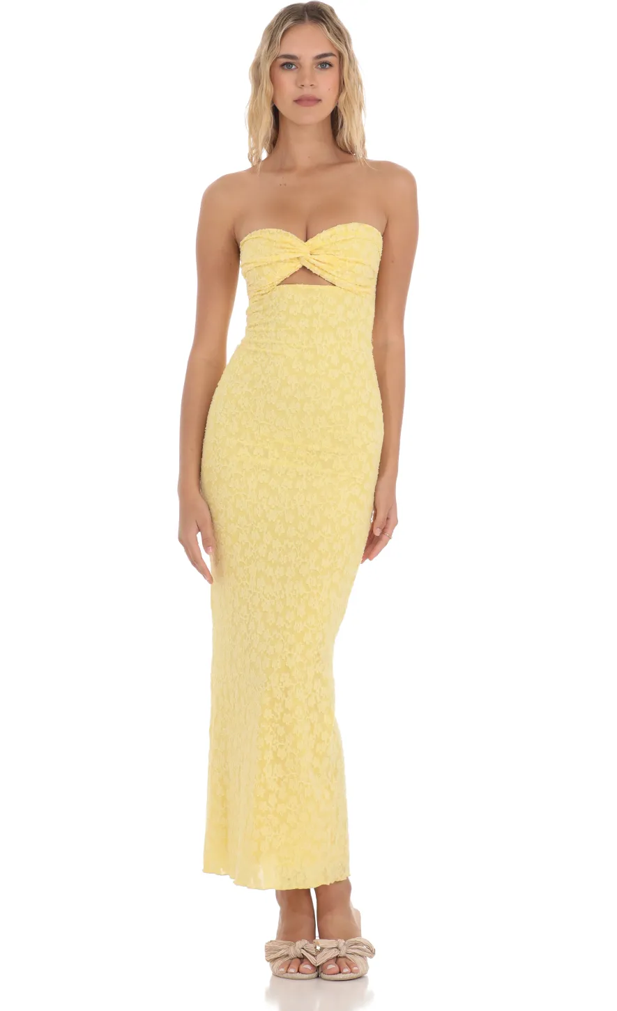 LUCY IN THE SKY Maxi Dresses^Strapless Textured Floral Twist Maxi Dress In Yellow